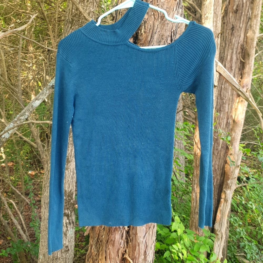 Size Small Teal Sweater